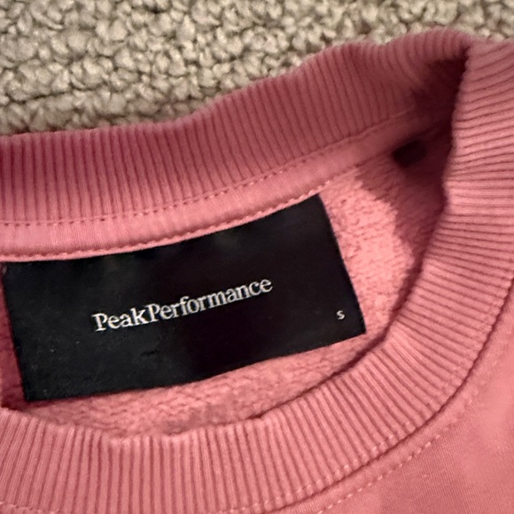 Peak Performance Pink Crewneck Sweatshirt s - Picture 4 of 4